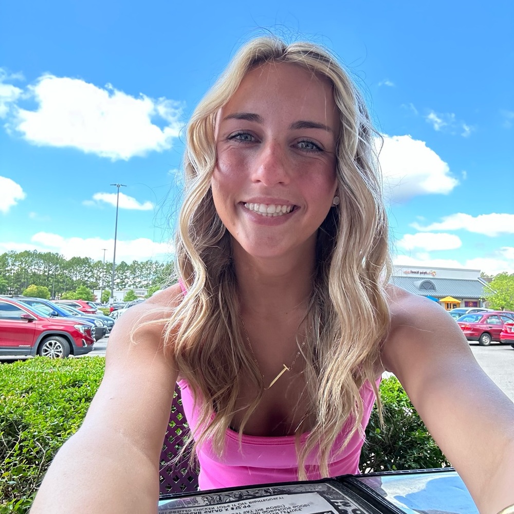 Meet your Posher, Jacee